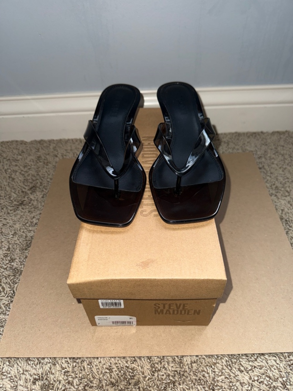 NIB Steve Madden Tracie jelly thong smoke size 7 kitten heel jelly shoes